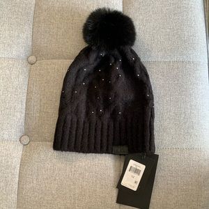 Black beanie with pom pom